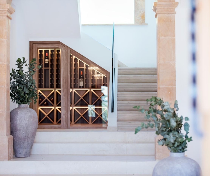 How to Add Colour to Your Minimalistic Home in Mallorca?