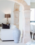 10 Tips For Minimalist Bathrooms From Samantha Knight, Interior Designer In Mallorca